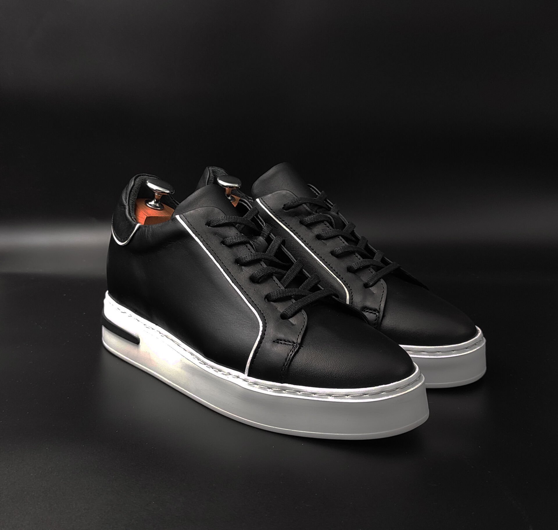 9118 SİYAH-BEYAZ DETAY BOY UZATAN AYAKKABI