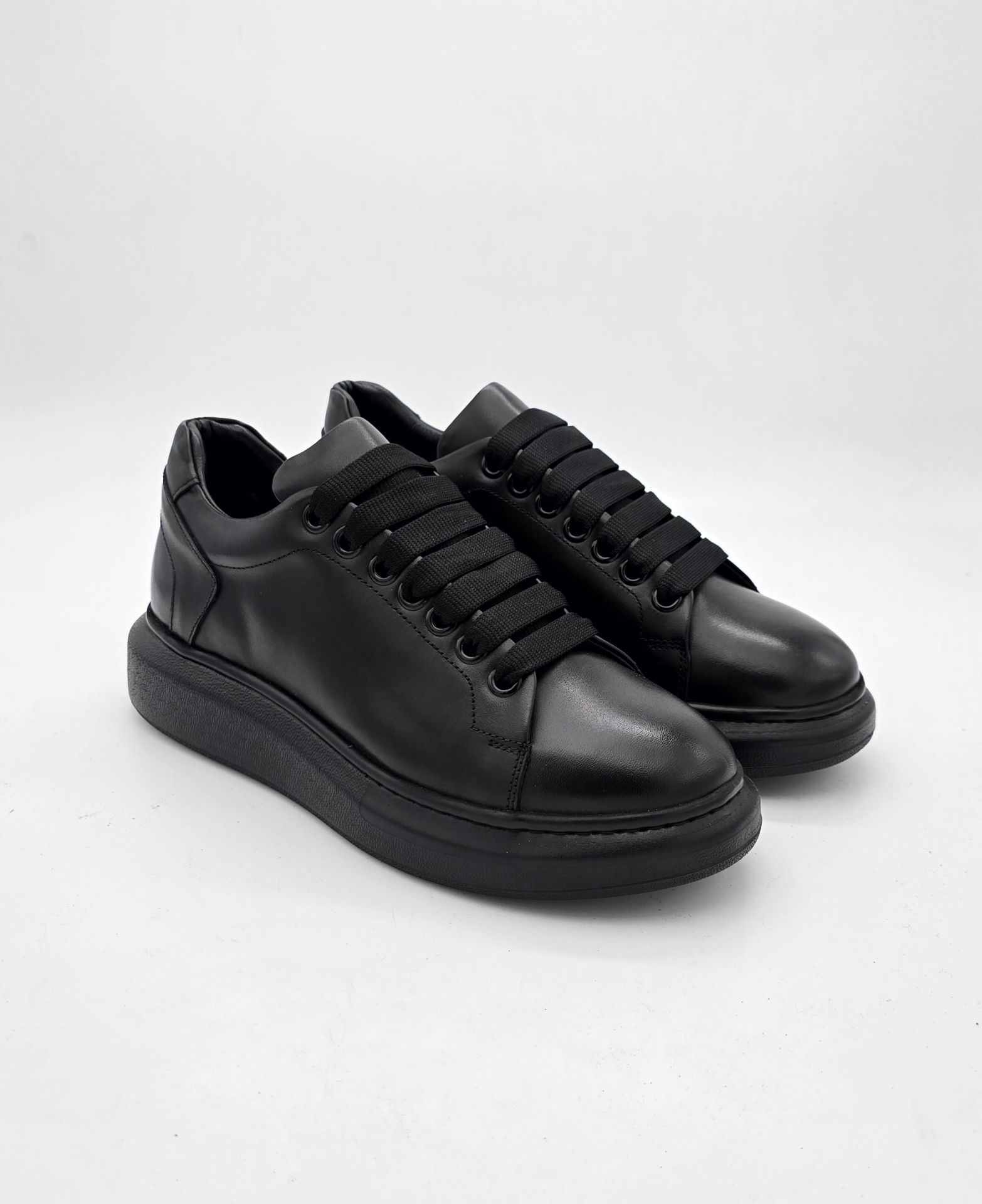 511 GİZLİ TOPUKLU BOY UZATAN SPOR AYAKKABI