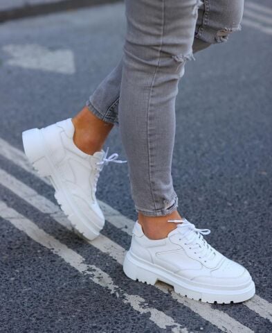 4114 BEYAZ BOY UZATAN SNEAKER AYAKKABI