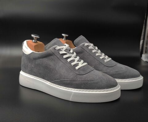 Tasarım Gri̇ Boy Uzatan Gi̇zli̇ Topuklu Ayakkabı