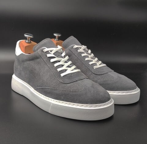 Tasarım Gri̇ Boy Uzatan Gi̇zli̇ Topuklu Ayakkabı