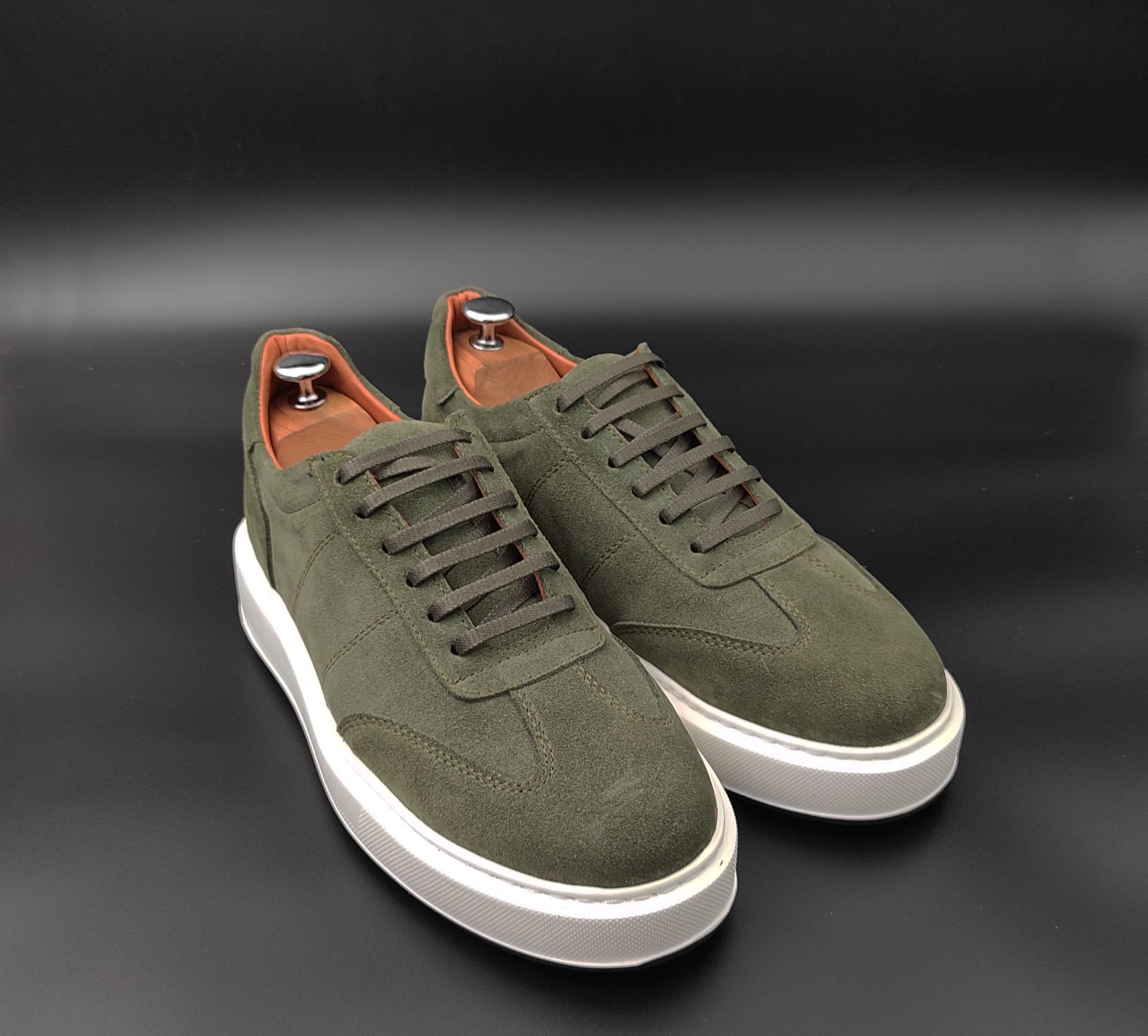 9012 HAKİ SÜET GİZLİ TOPUKLU BOYU UZATAN AYAKKABI