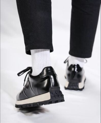 7632 Açma Deri Siyah Gizli Topuk Boyu Uzatan Ayakkabi