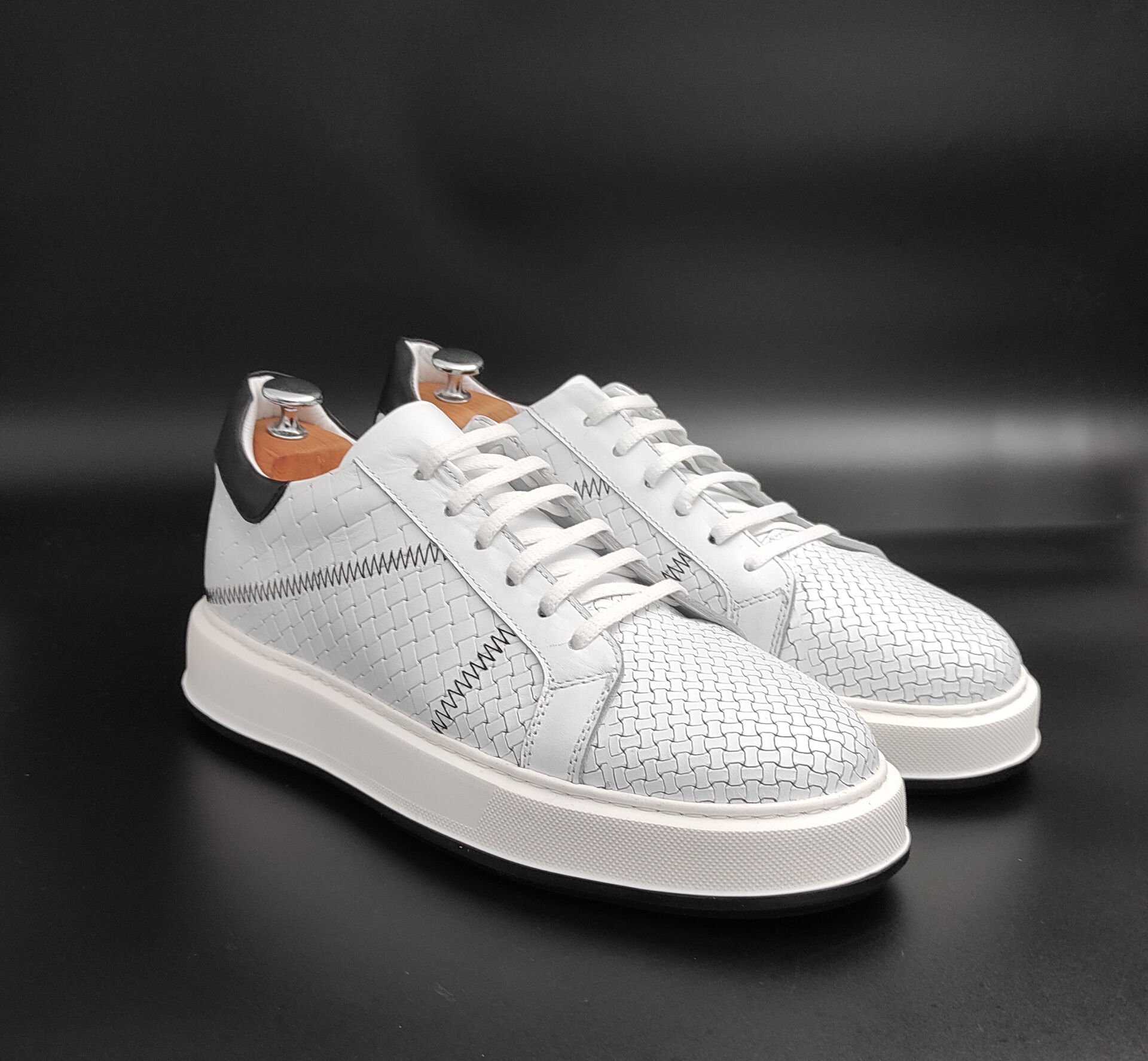 5789 BEYAZ GİZLİ TOPUKLU AYAKKABI