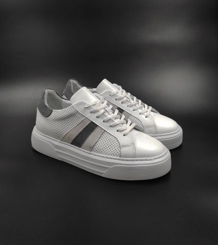 3854 BEYAZ GİZLİ TOPUKLU BOYU UZATAN AYAKKABI